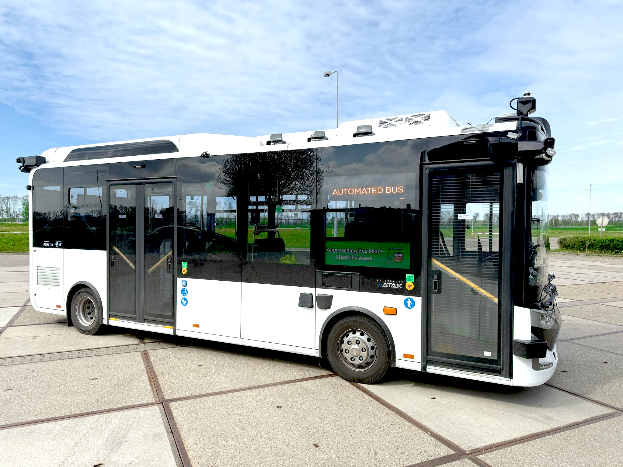 Bus approaching bus stop
